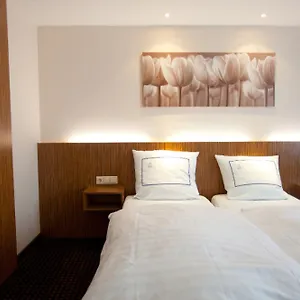 Empire 3* Luxembourg By