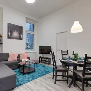 Apartament Palace